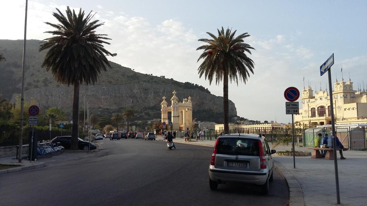 Alla Casetta Palermo Exterior photo